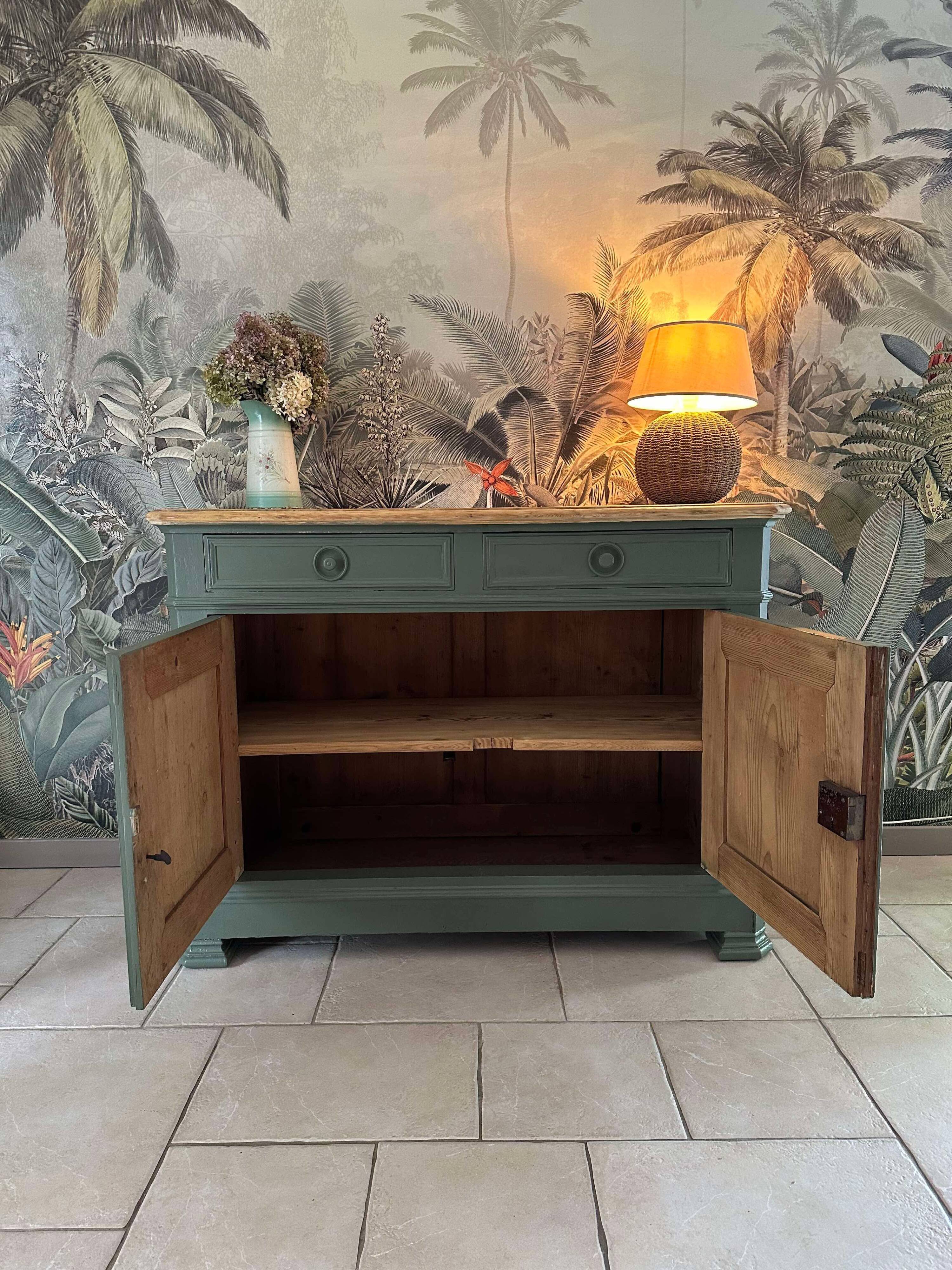 Grand Parisian buffet