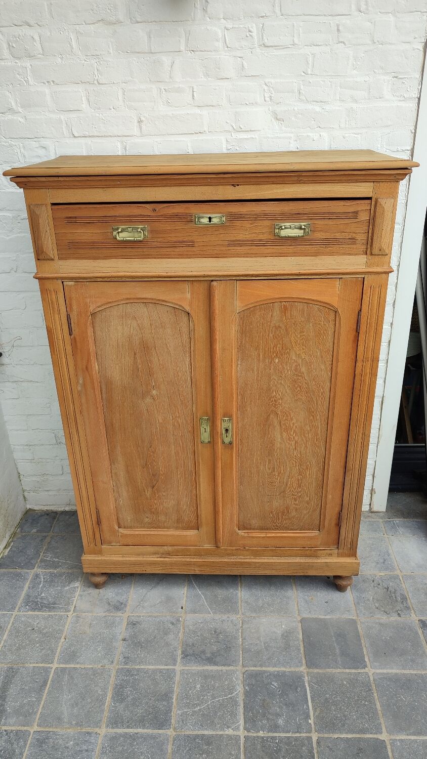 Grand Parisian buffet