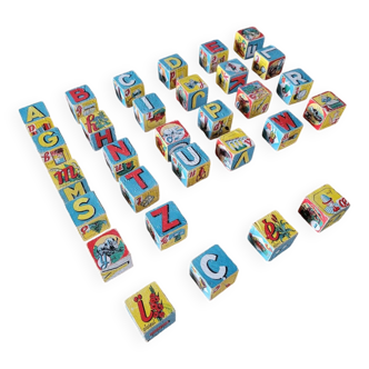 Antique wooden cube set, 40 pieces representing all the letters of the alphabet and ideograms linked to the letters