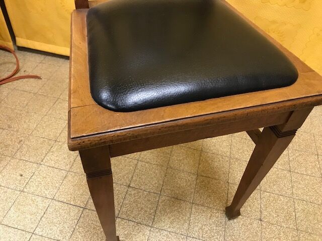 Pair of chairs art deco sitting skai black