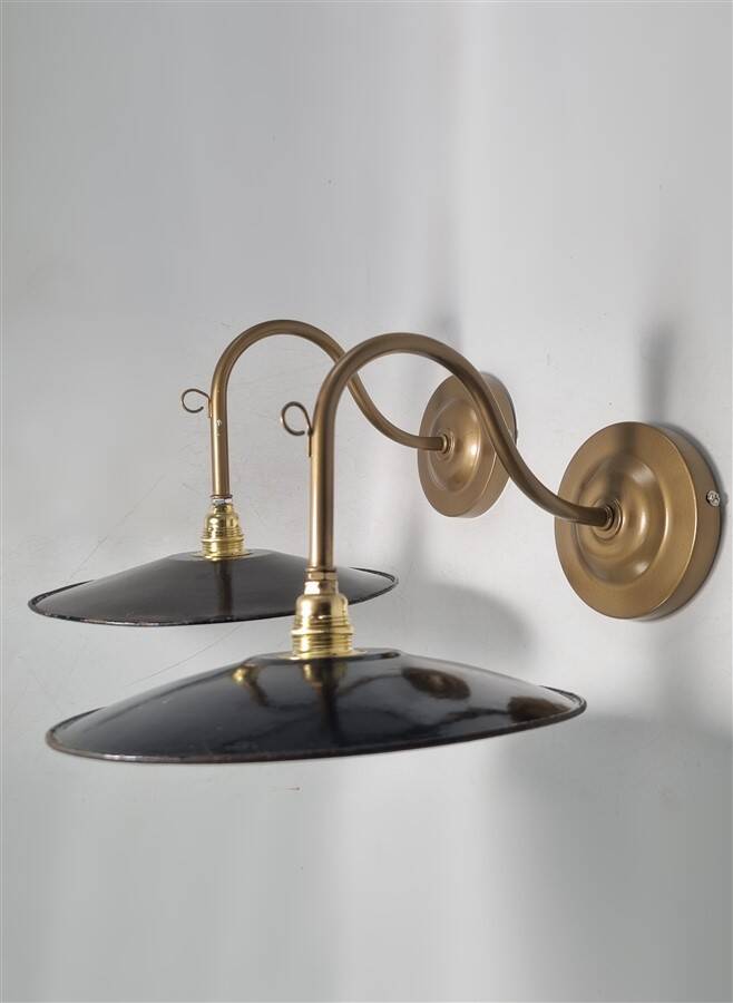 Pair of wall sconces