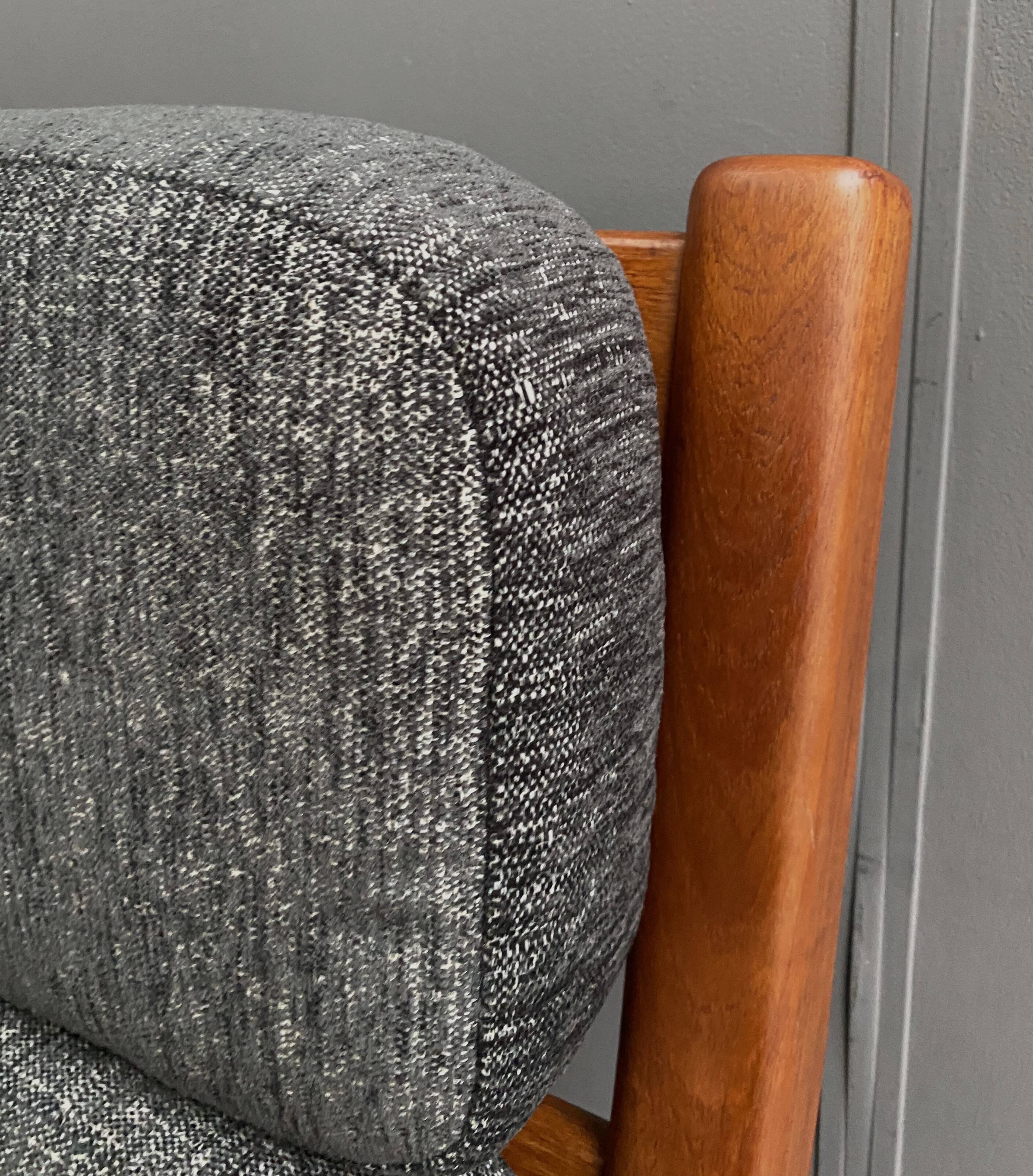 Teak 2 seat sofa by Juul Kristensen for Glostrup Denmark