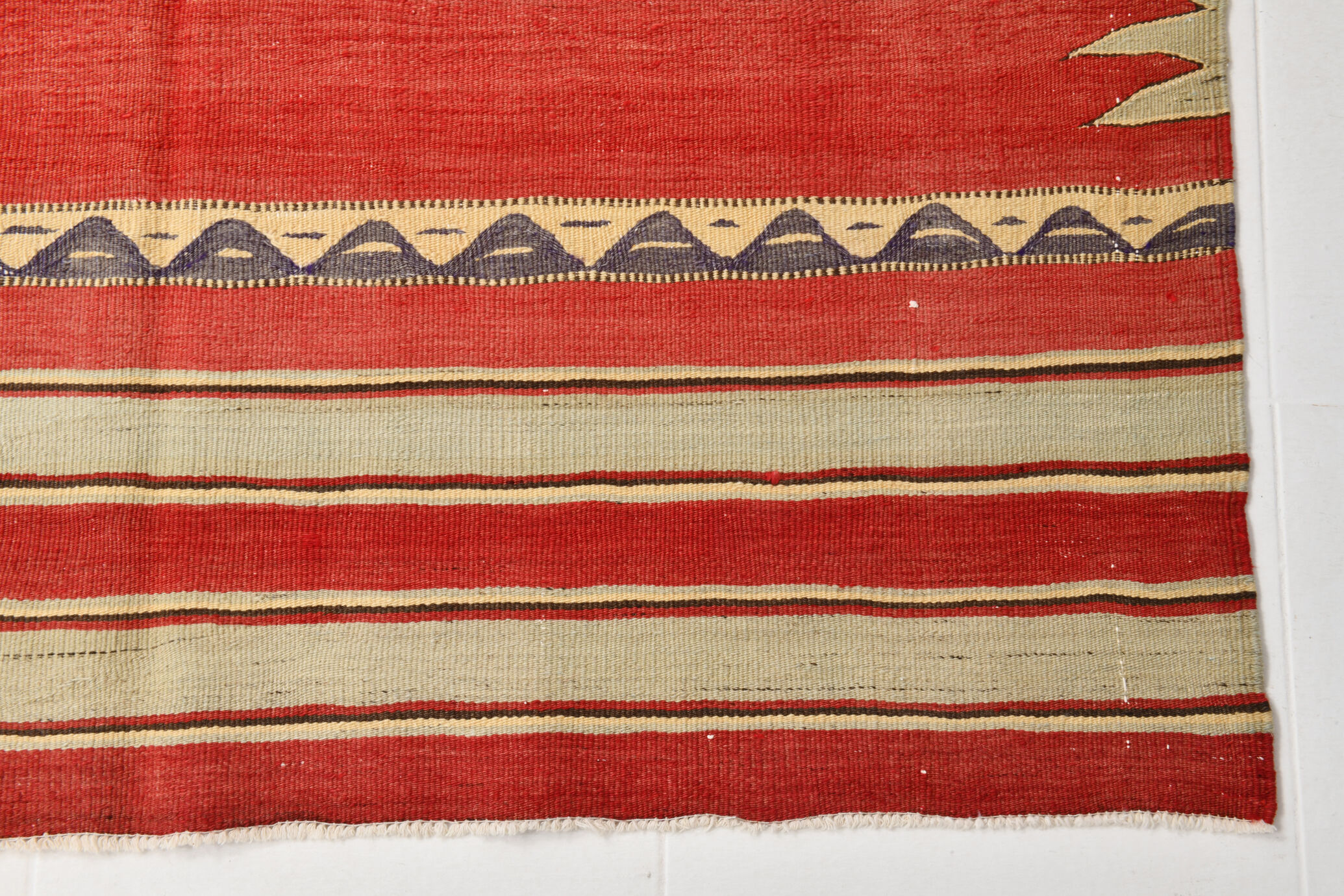 Red & beige wool kilim rug 237x142cm