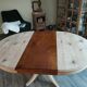 Round table with central leg