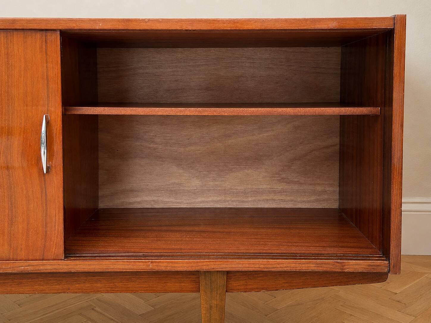 Enfilade Violetta polonaise en acajou, années 60-70