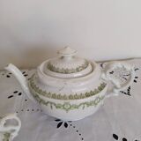Service à thé  en porcelaine anglaise  , vert et or , antique