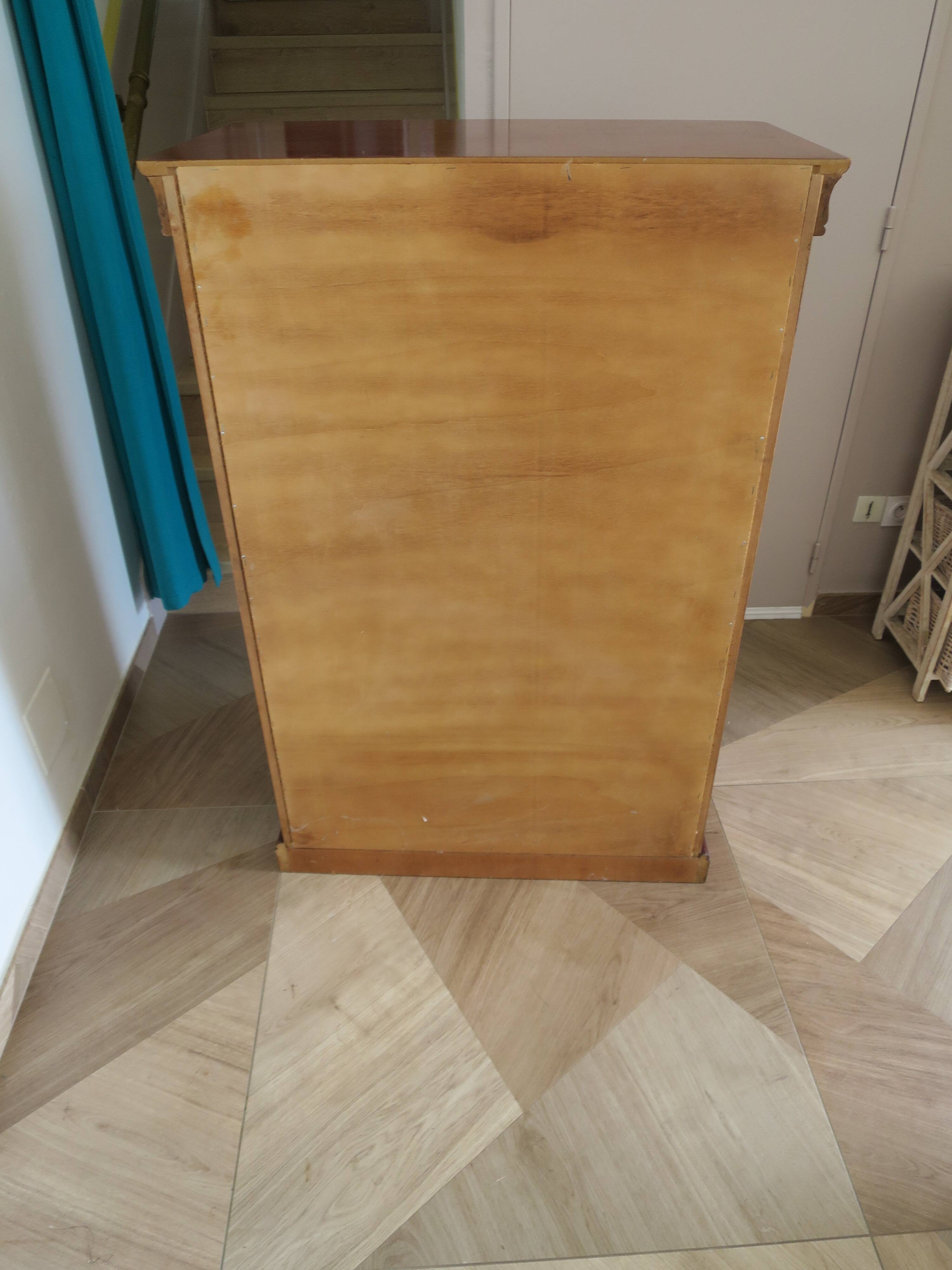 Louis Philippe style chest of drawers in cherry wood