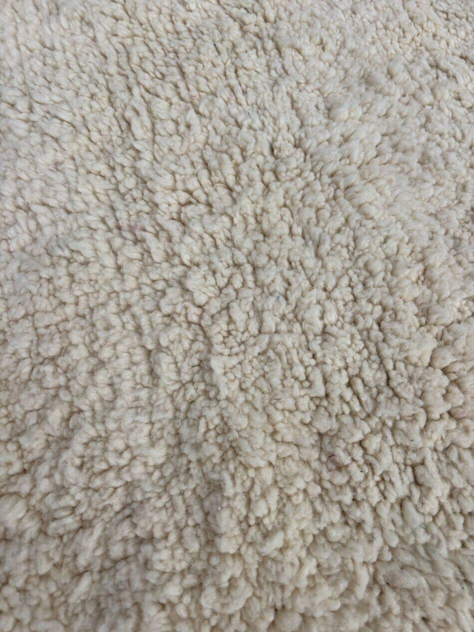 Tapis lain blanc taille 200cmx200cm 6.5ftx6.5ft (moroccan handmade)