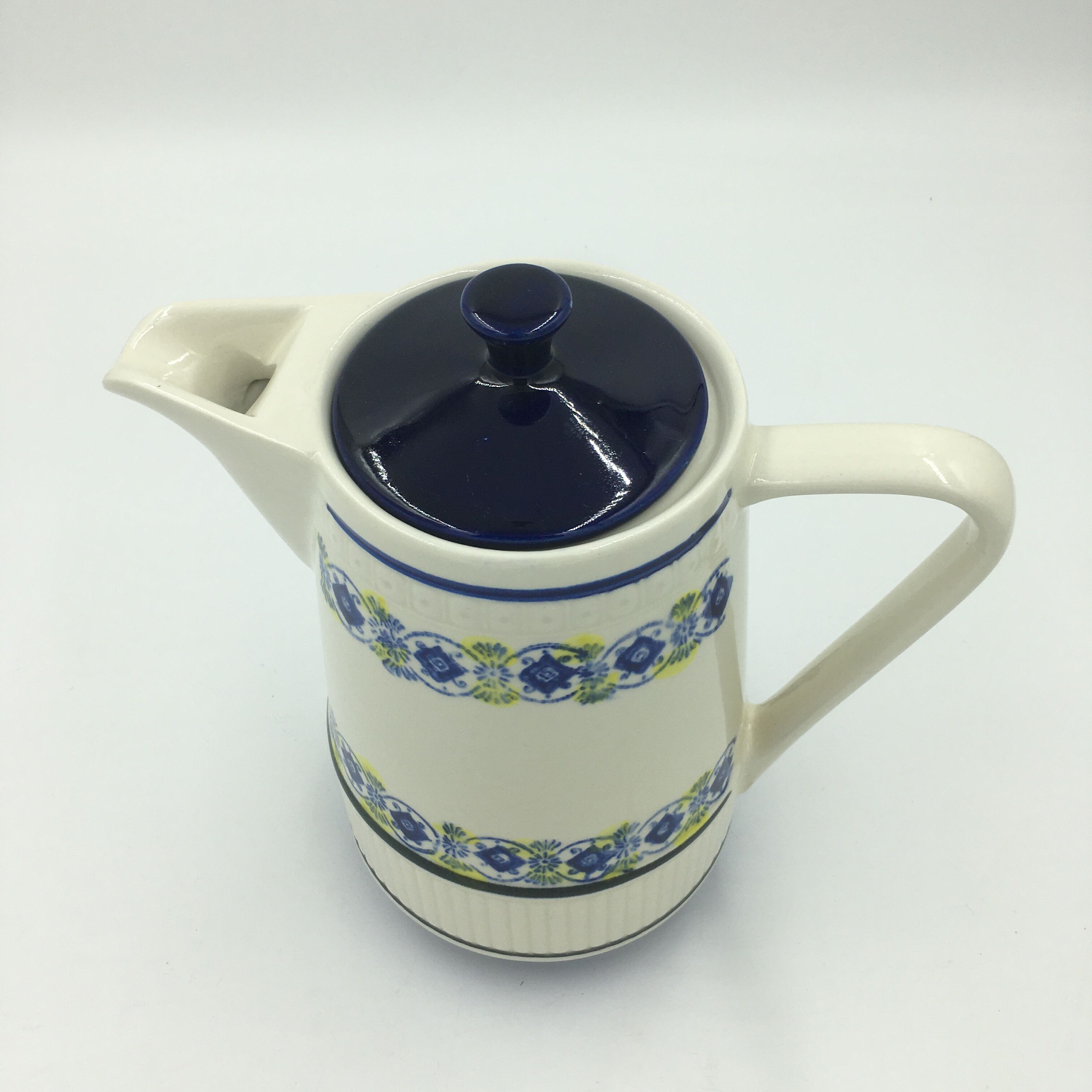 Foreign ceramic coffee maker