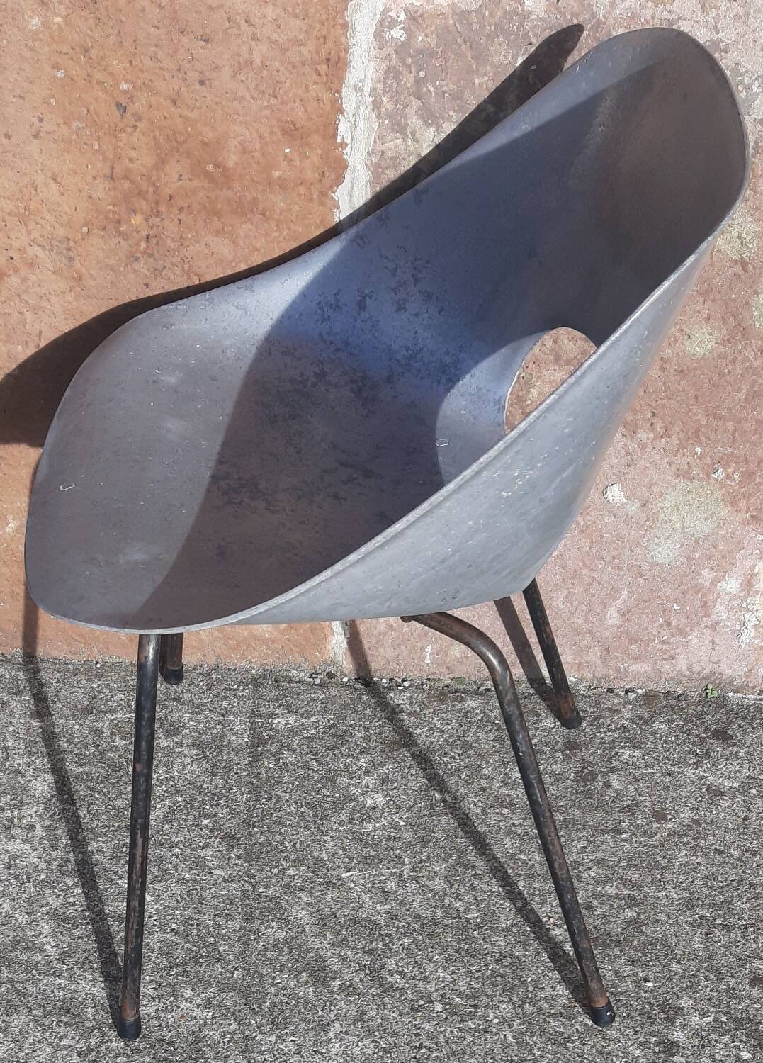 Chaise tulipe Pierre Guariche. (Edition Steiner, années 50)