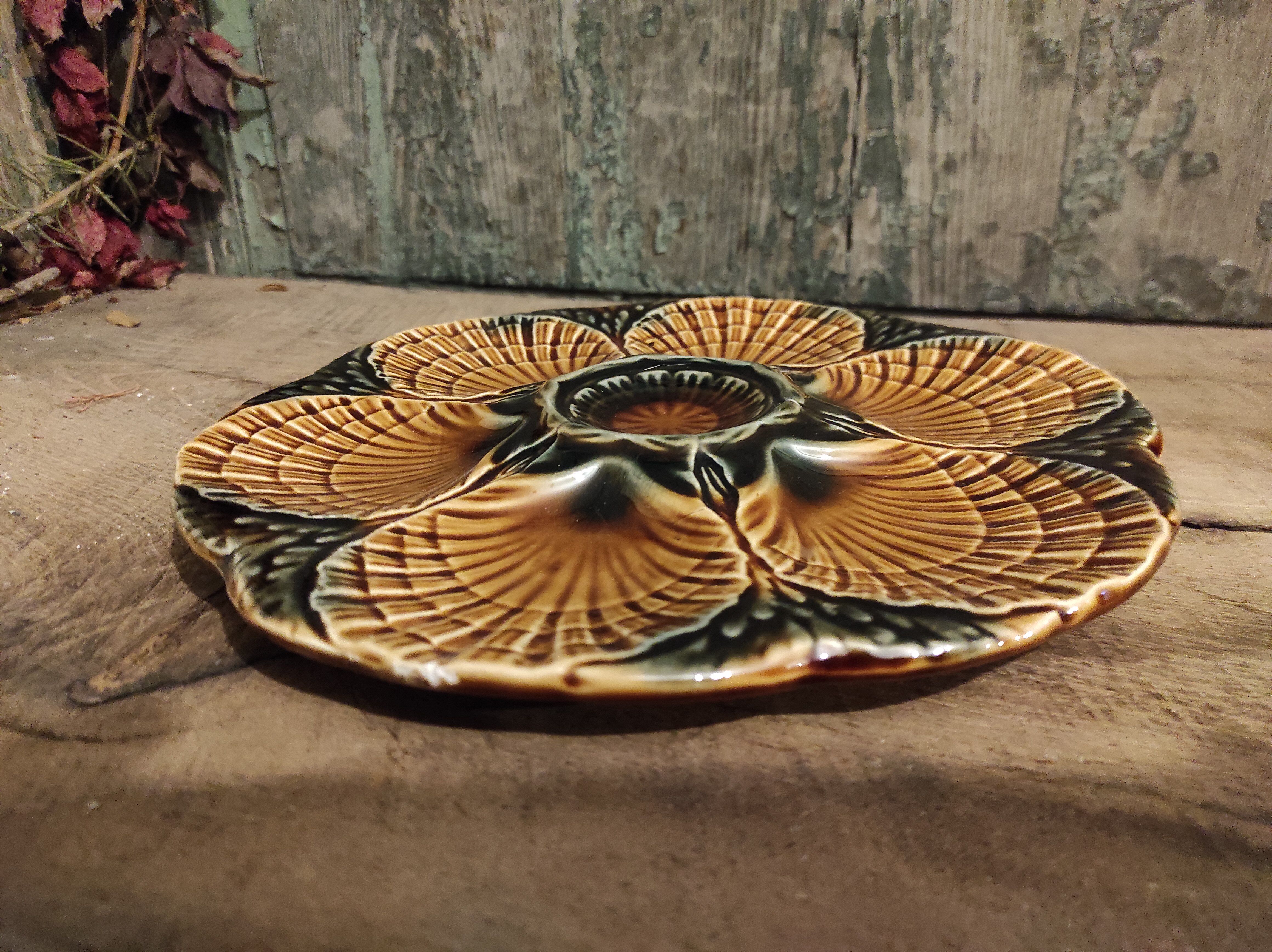 Vintage French majolica oyster plate from Sarreguemines