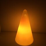 Light cone in opaline