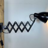 Applique murale industrielle noire à ciseaux, années 1950