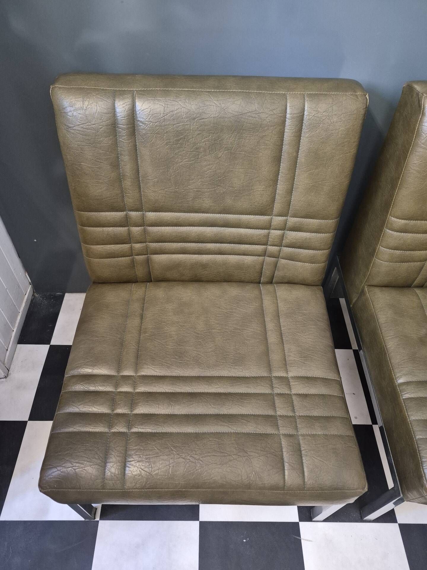 Ensemble suite de 3 chauffeuses fauteuils Vintage