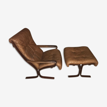 Siesta leather armchair by Ingmar Relling and footrest