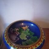 Chinese cup in partitioned email