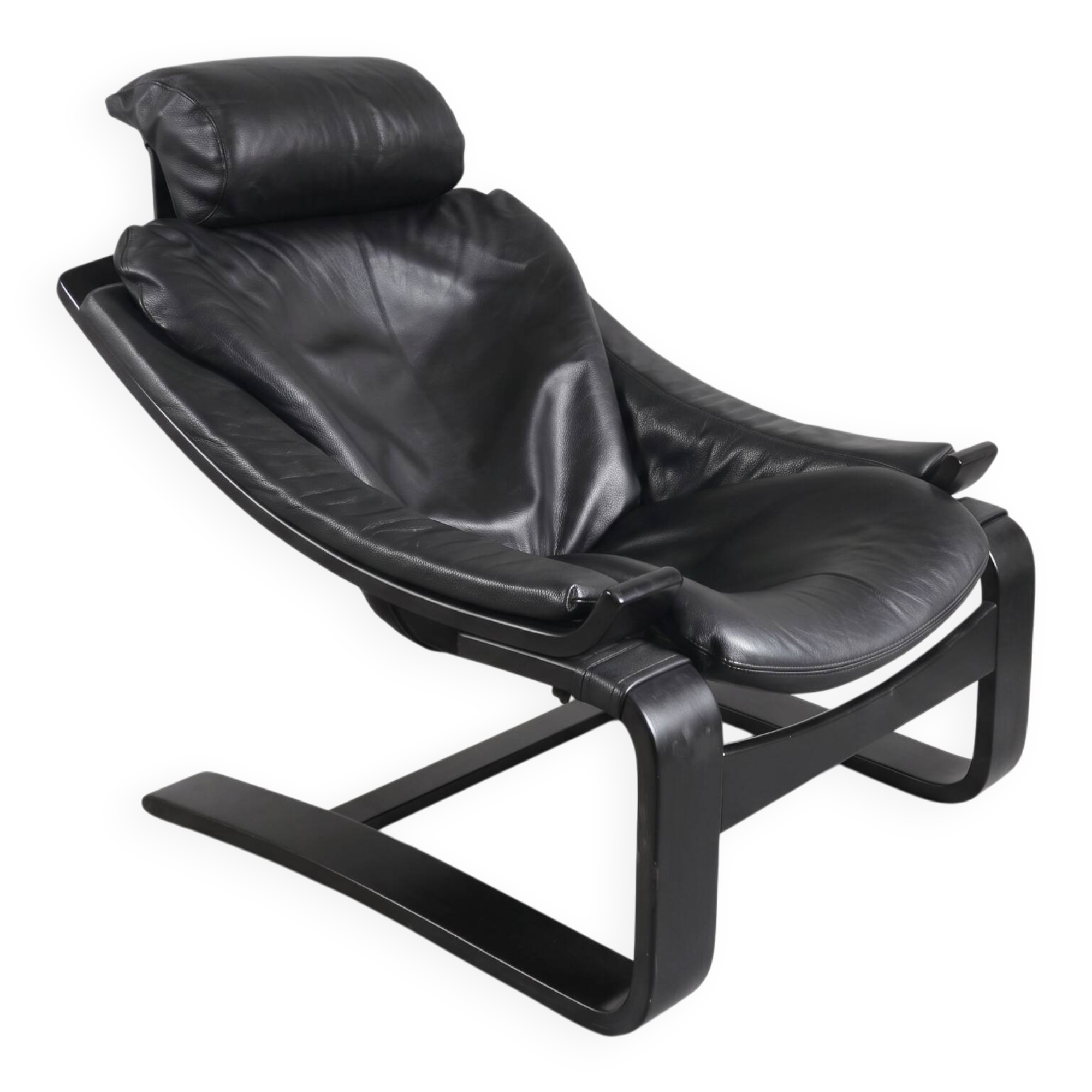 "Lounge chair 'Kroken' by Åke Fribyter for Roche Bobois — Black leather"