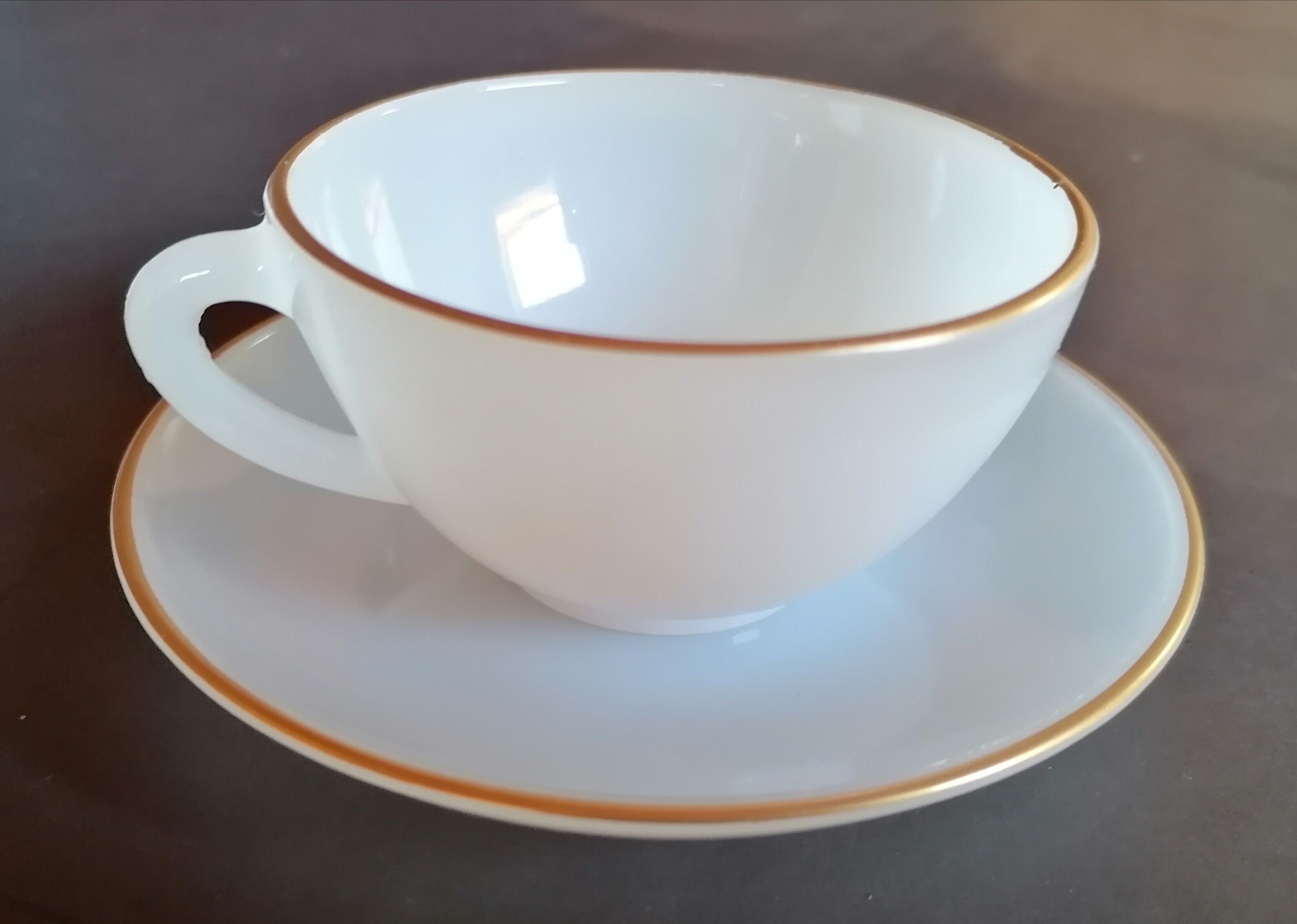 6 cups arcopal white opaline