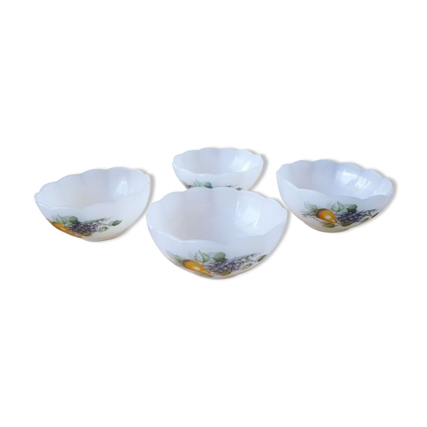 4 cups or ramekins Arcopal pear patterns grape 1970