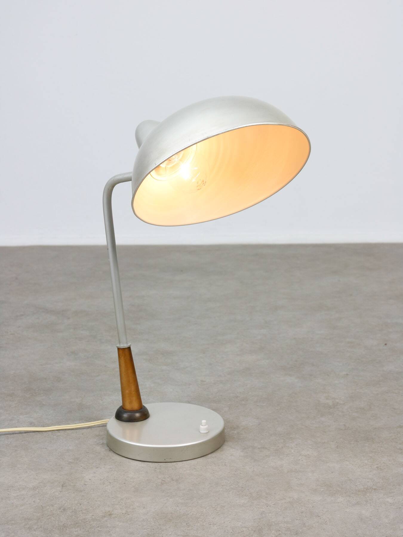 Mid-Century Italian Table Lamp in Aluminium and Copper