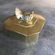 Box in solid brass octagon shape bird decoration 14,8cm