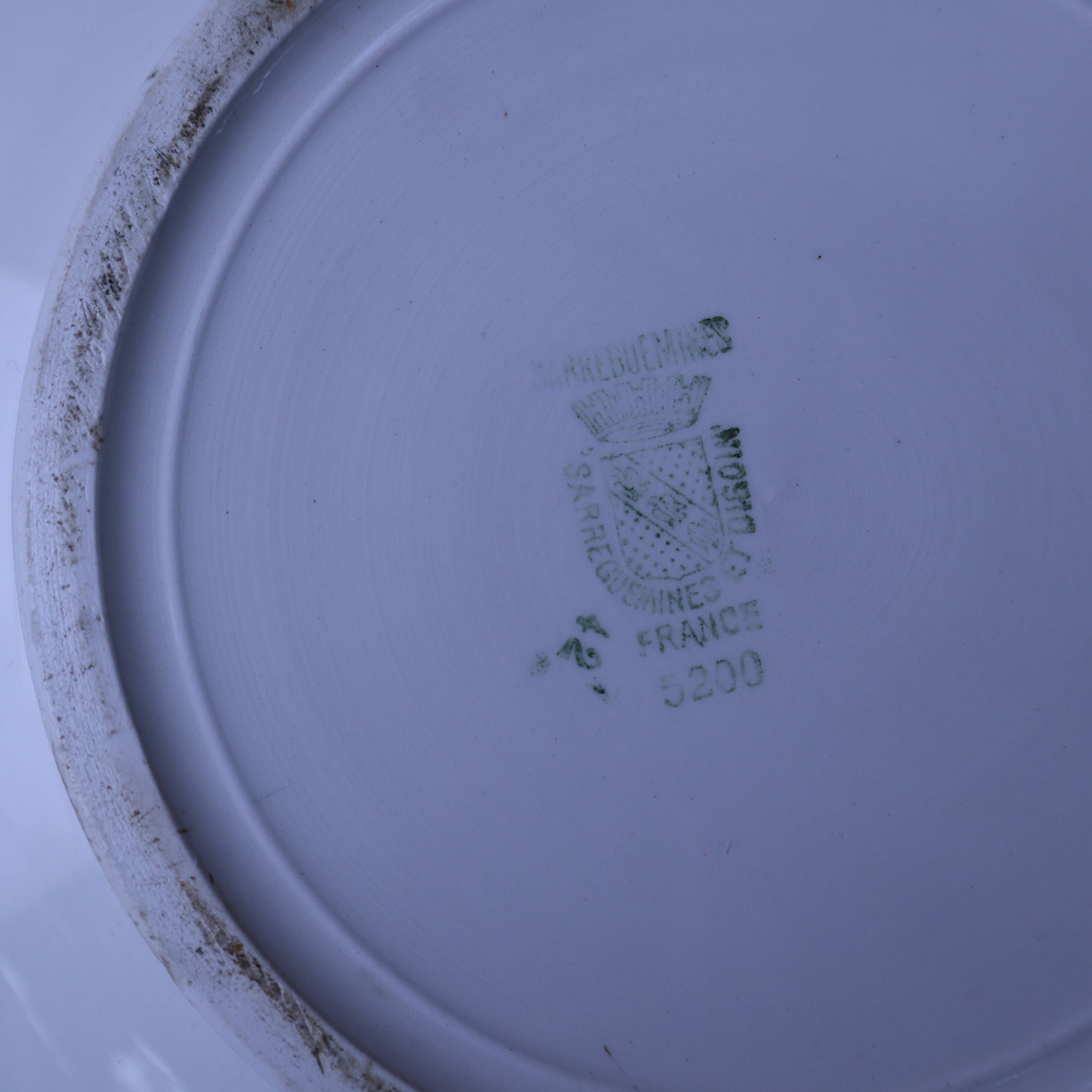 Soup tureen 5200 Sarreguemines and Digoin Vintage