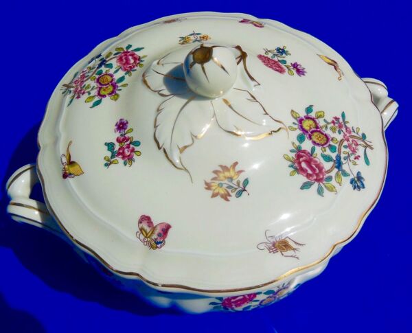 Soupière en porcelaine estampillée bernardaud - limoges