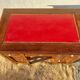 bureau enfant, ado, bois massif et cuir rouge
