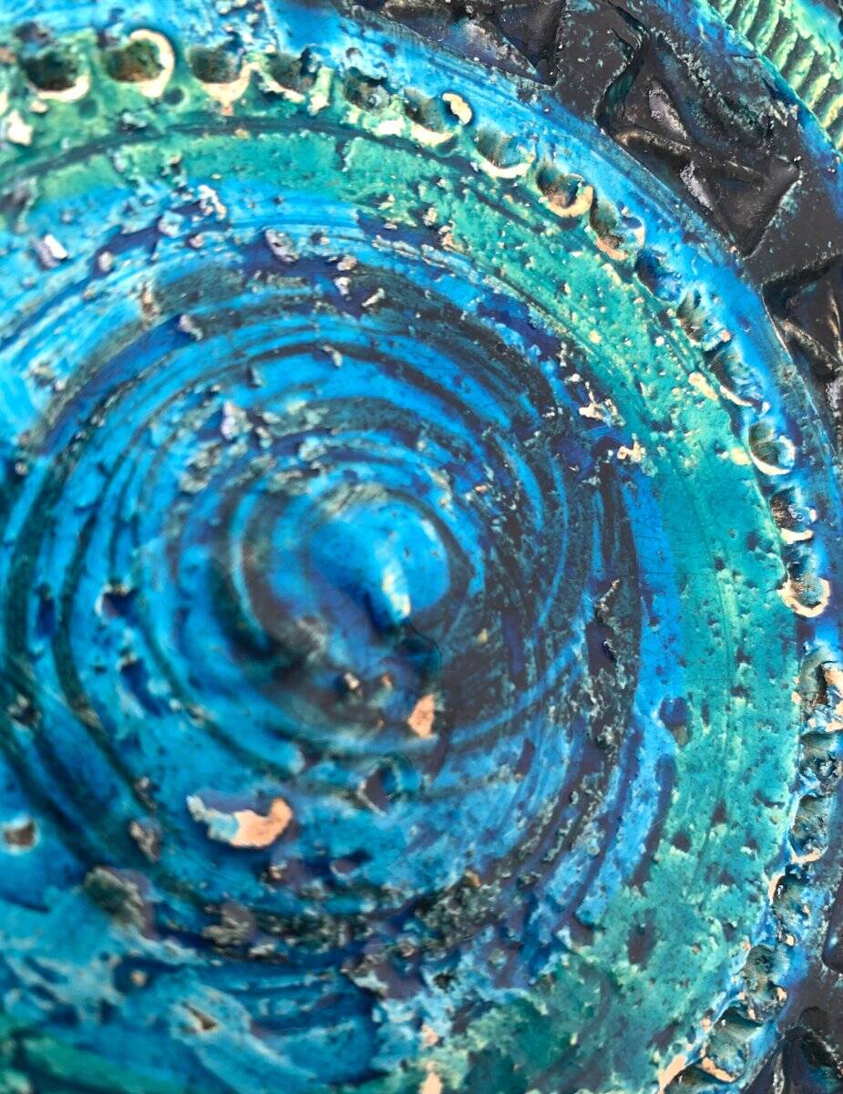 Large bowl in Rimini Blu pottery, mid-century by Aldo Londi for Bitossi.