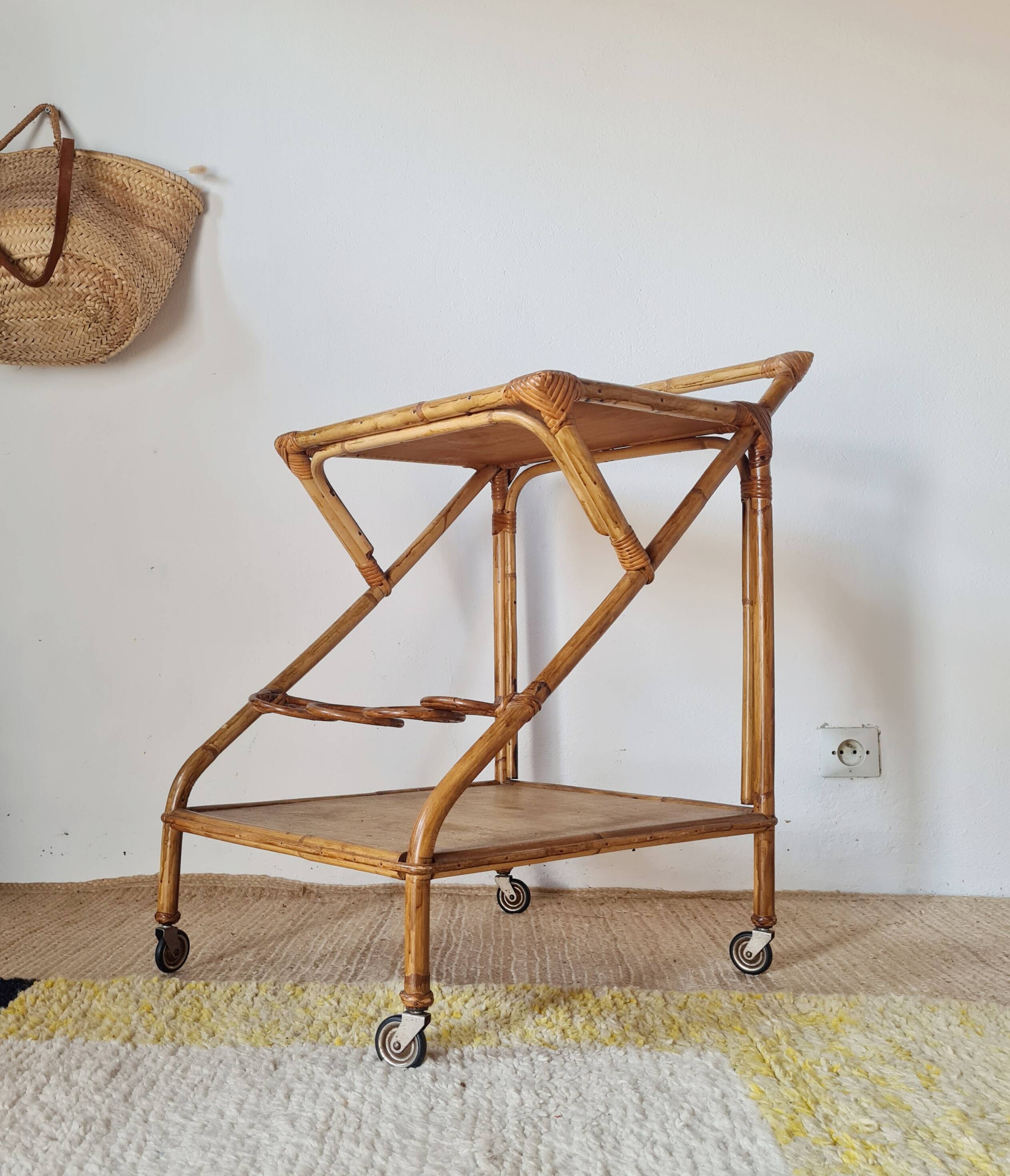 Vintage rattan dessert trolley - double shelves