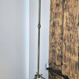 Pied de lampadaire tripode
