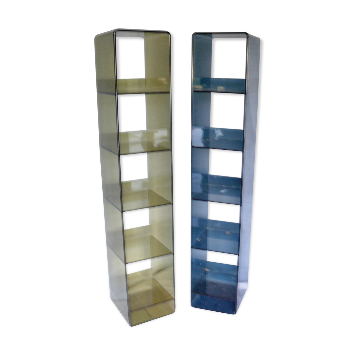 Pair of shelves in plexiglas 1980s