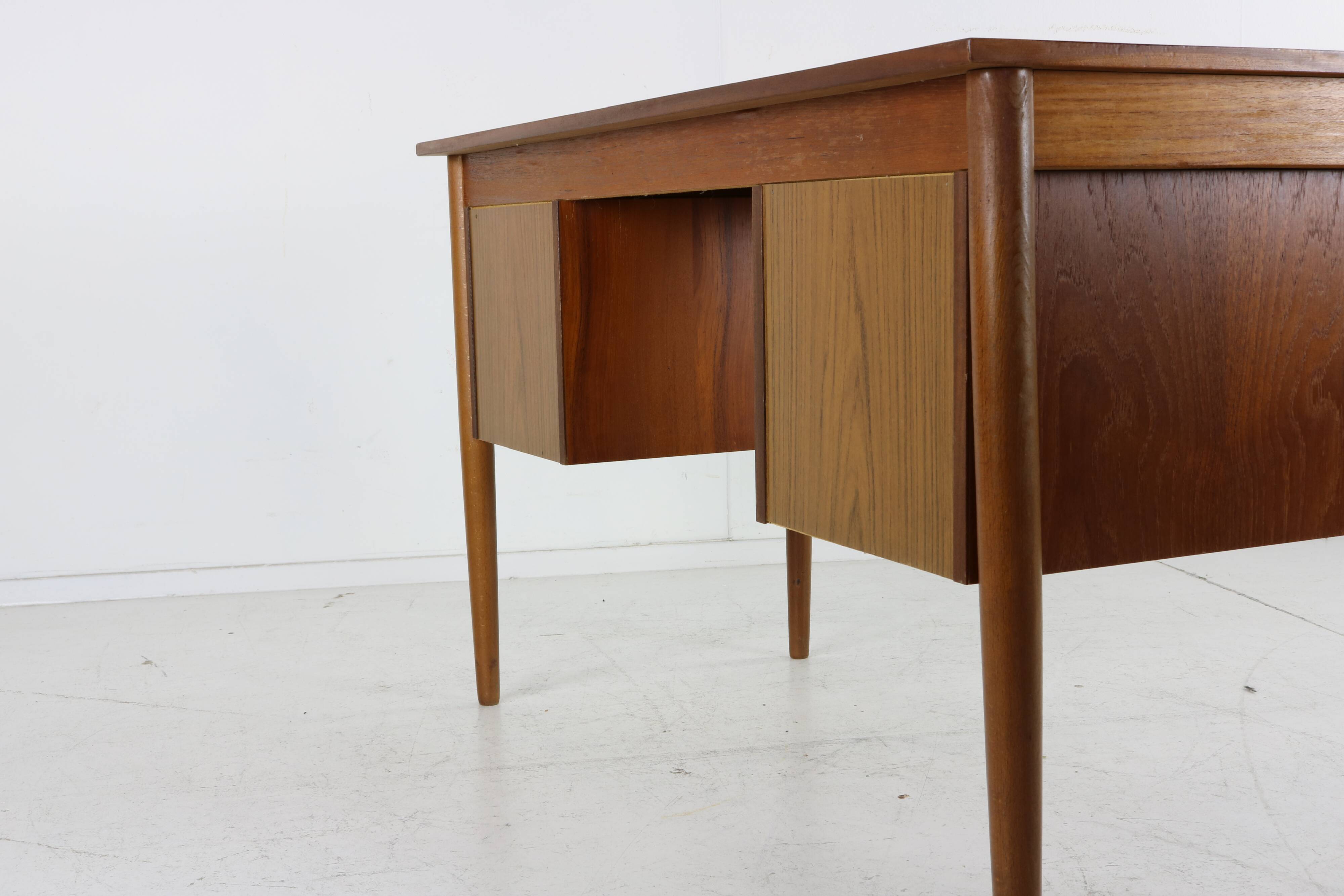 Bureau en teck design danois