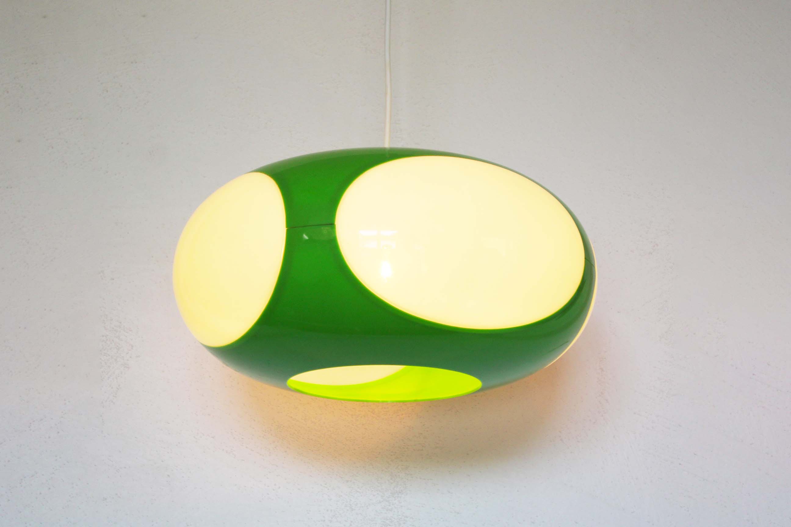 Spage age vintage bug eye pendant