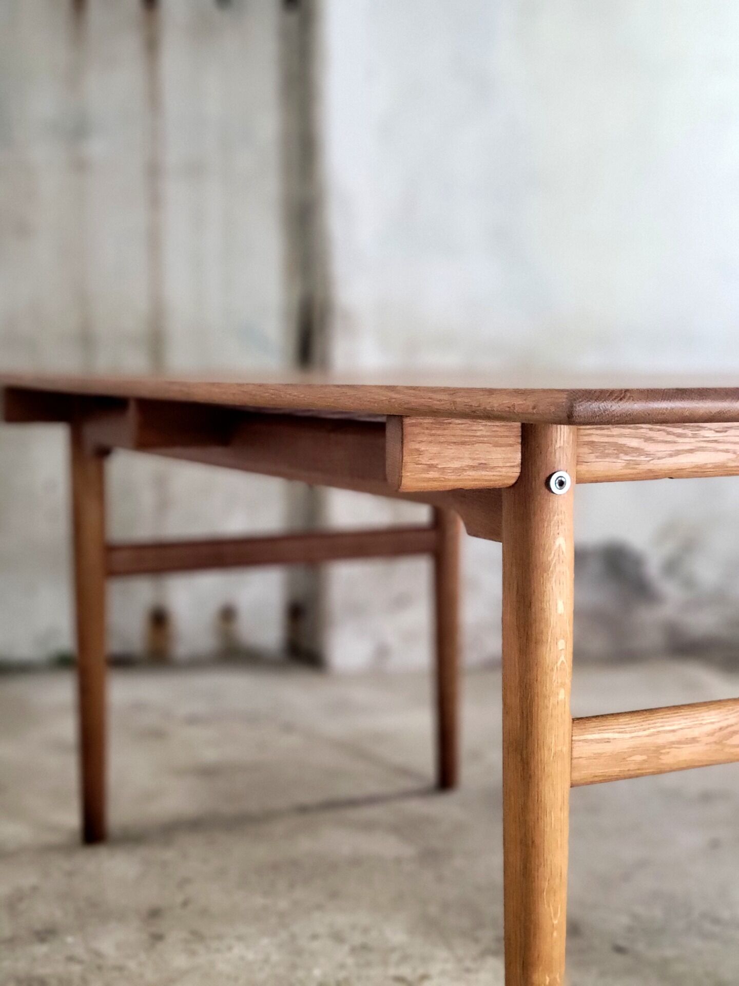 Hans J. Wegner AT327 dining table for Andreas Tuck, Denmark 1965