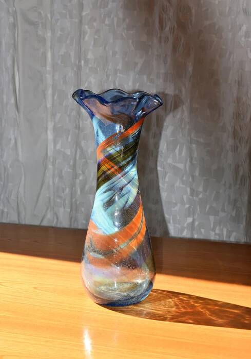 Large free-form art glass vase by Gyula Budveszel, Hungary, 1990s