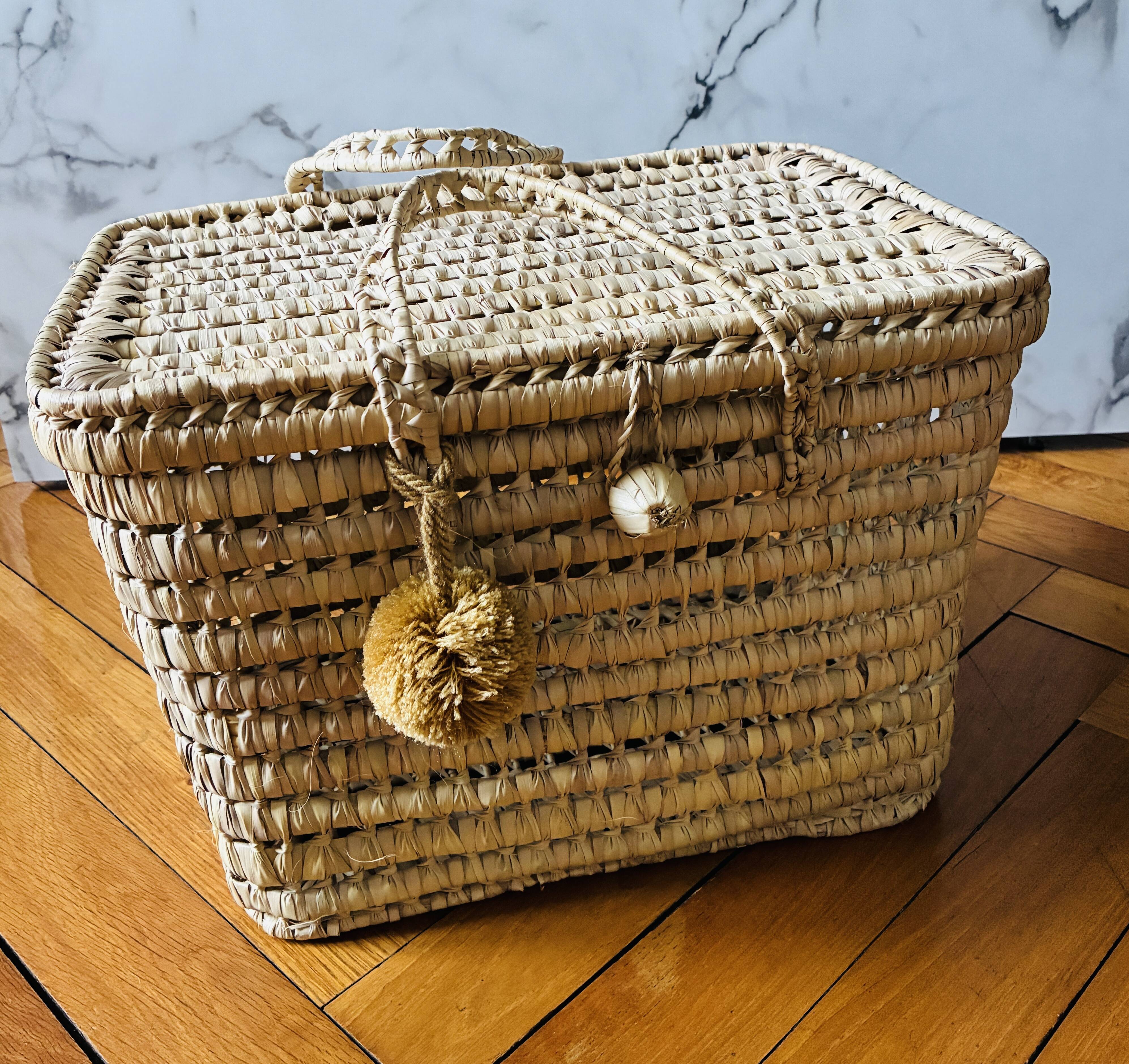 Fiber storage trunk or chest