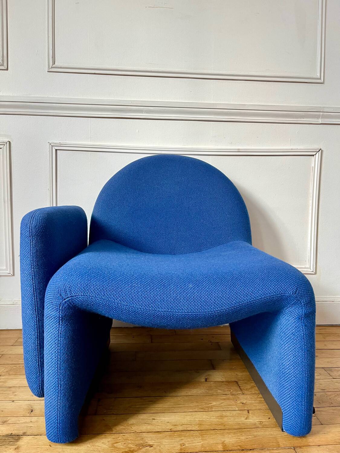 Vintage 70s wool fireside chair