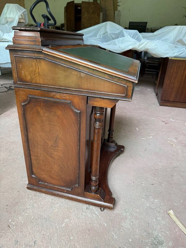secrétaire ancien