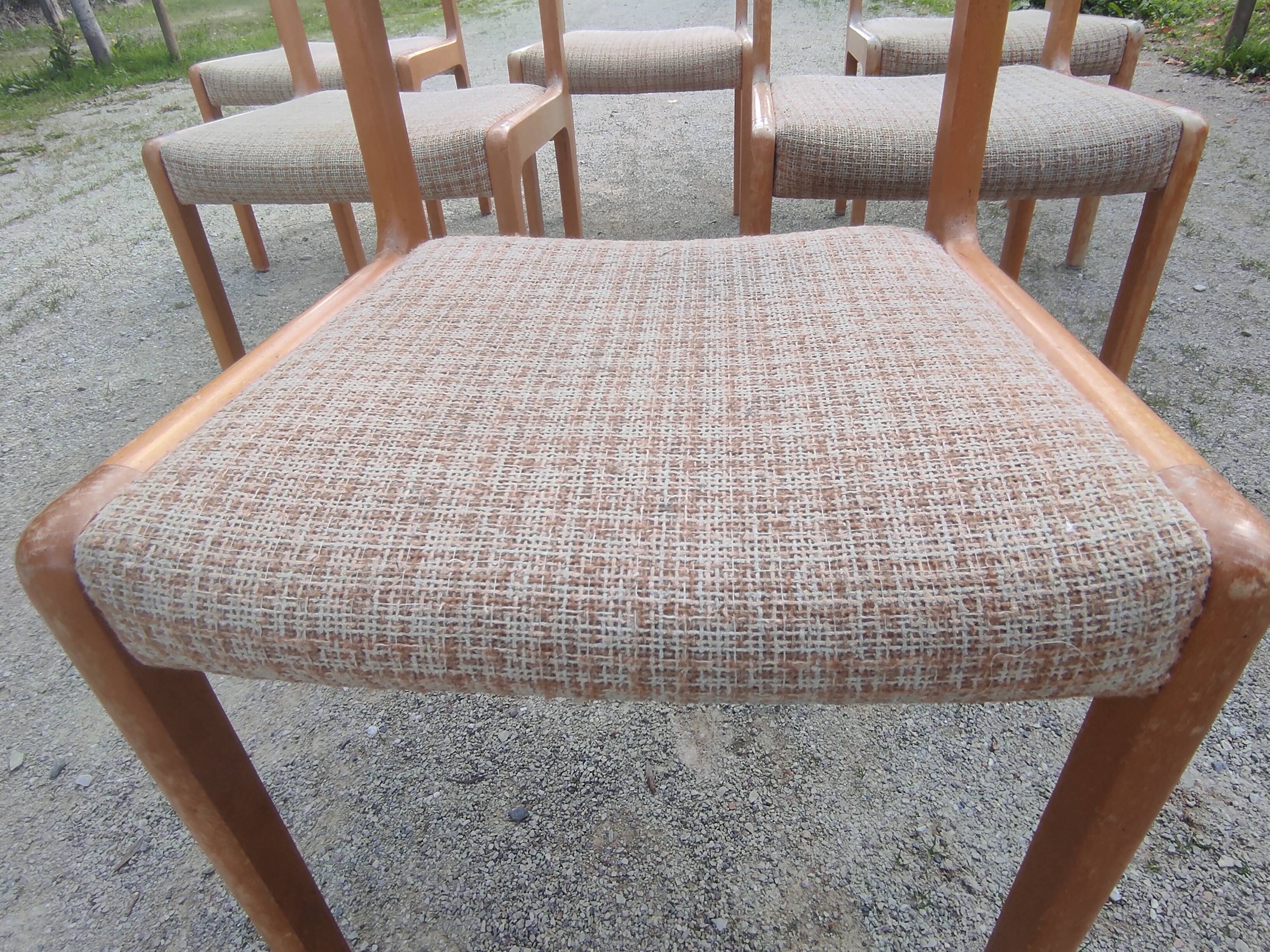 6 chaises Années 70
