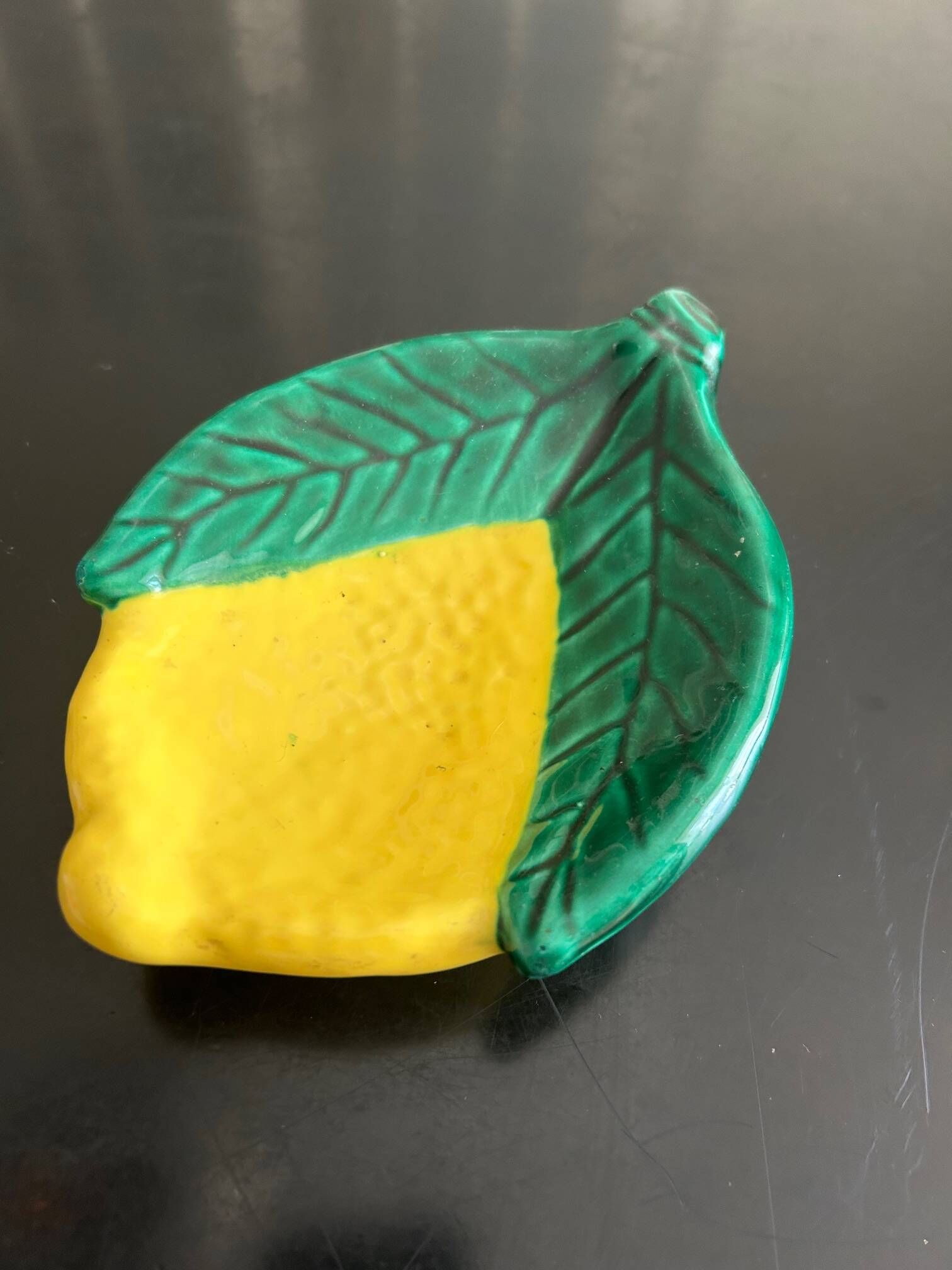 large lemon pocket emptier