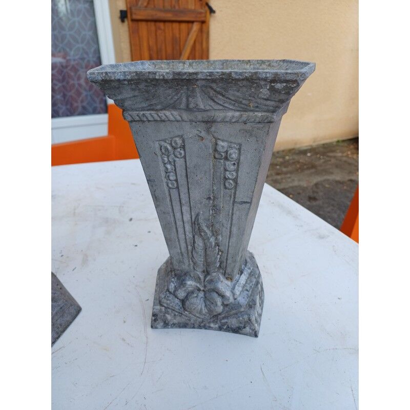 Set of 8 cast iron and aluminum vases 1900