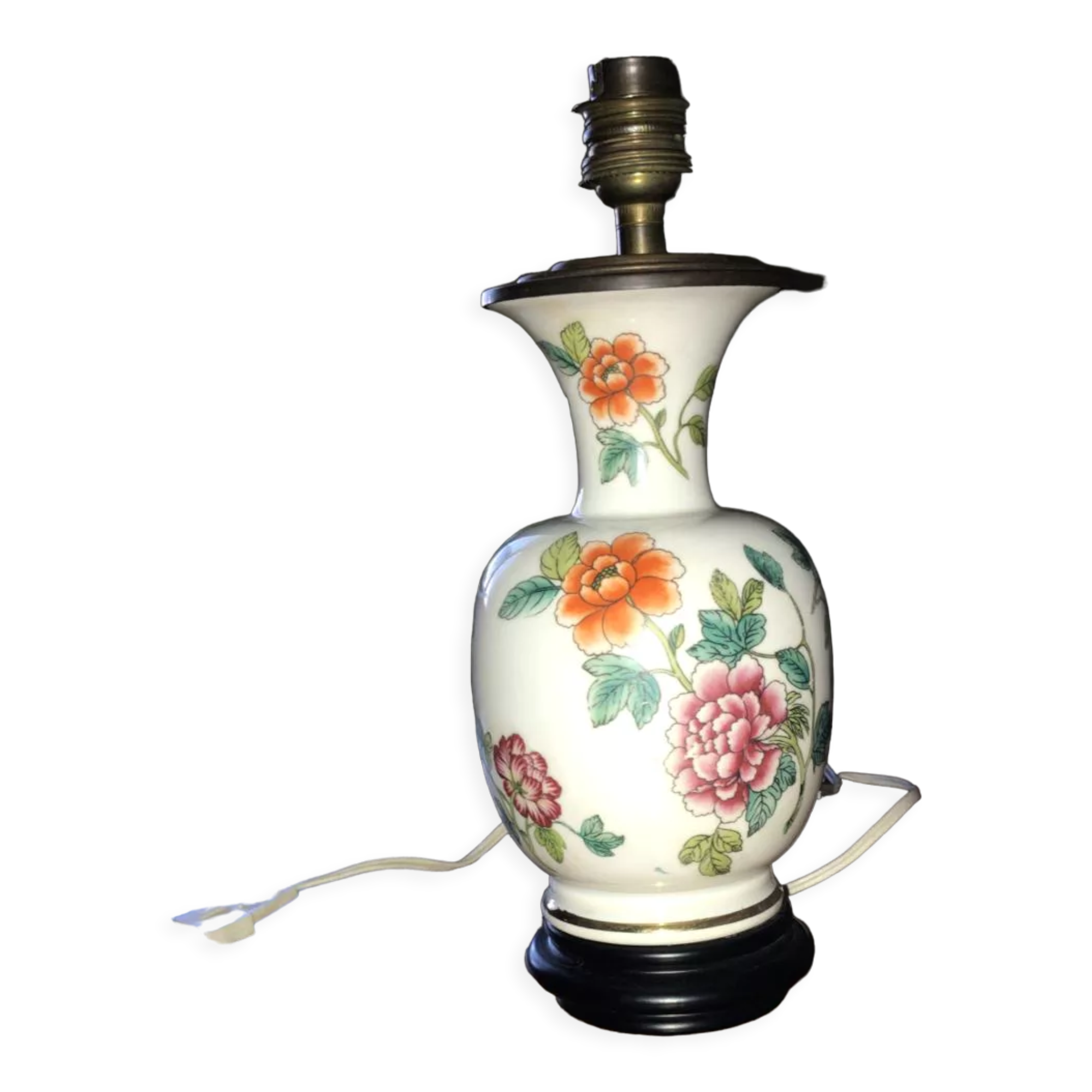 Electrified kerosene lamp