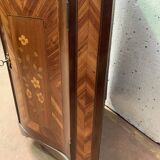 Notch has two curved doors mahogany and rosewood xviii century