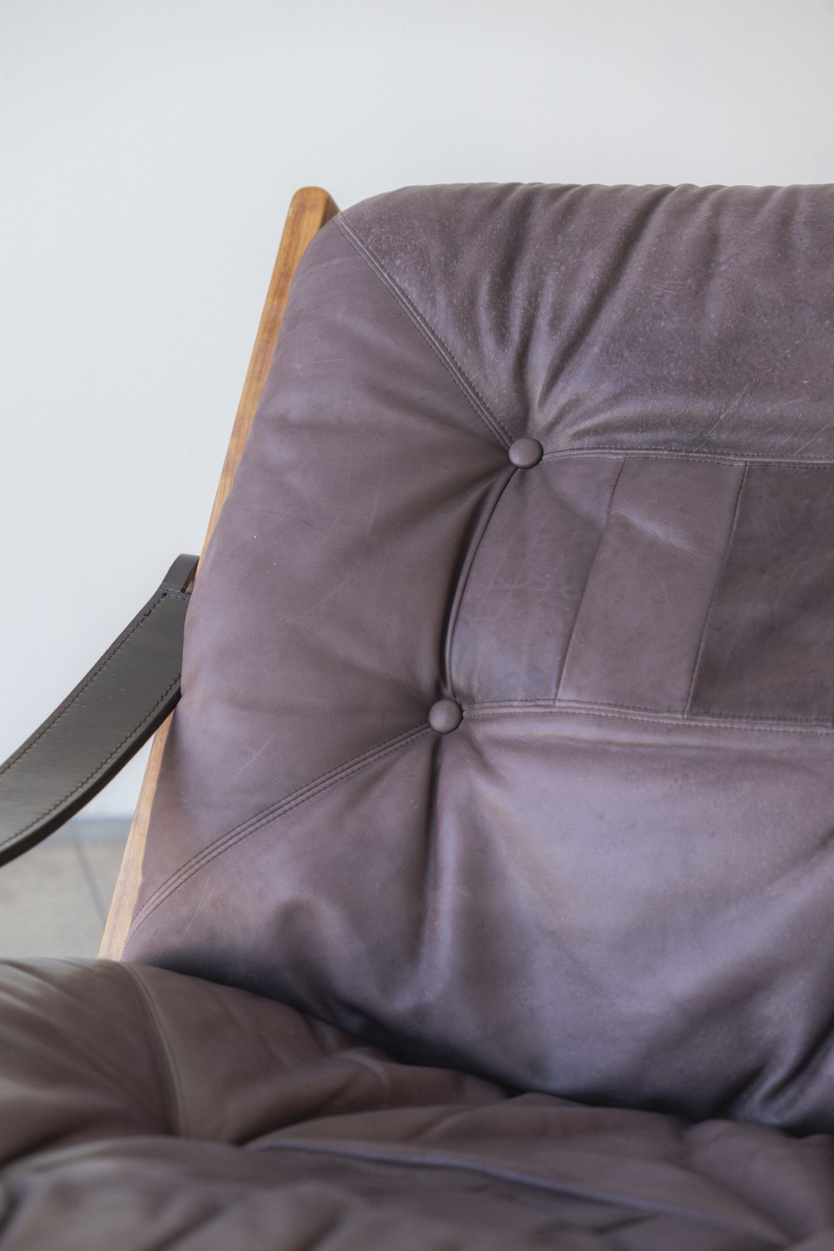 Torbjørn Afdal, Hunter lounge chair (pair)