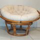 Fauteuil pivotant en rotin et coussin lin