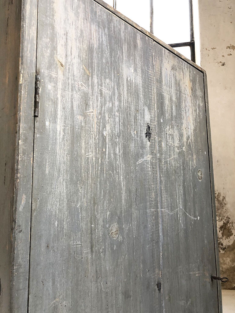 Wall craft furniture