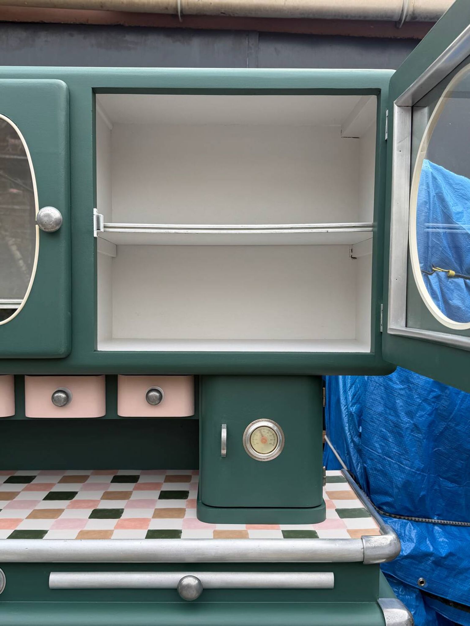 Buffet Mado cuisine 1950