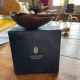 Empty bronze pocket