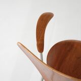 Model "3207" chair by Arne Jacobsen for Fritz Hansen, Denmark 1955.